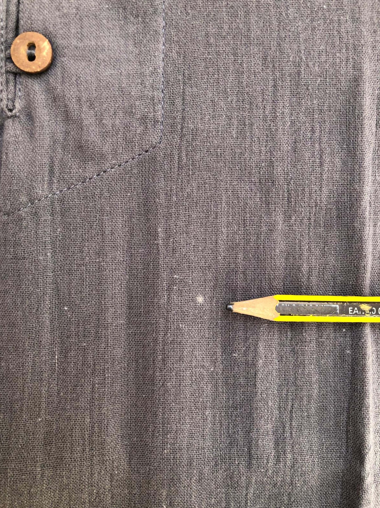 Camisa Gris Kurta de algodón natural con botones de coco - Segunda Vida
