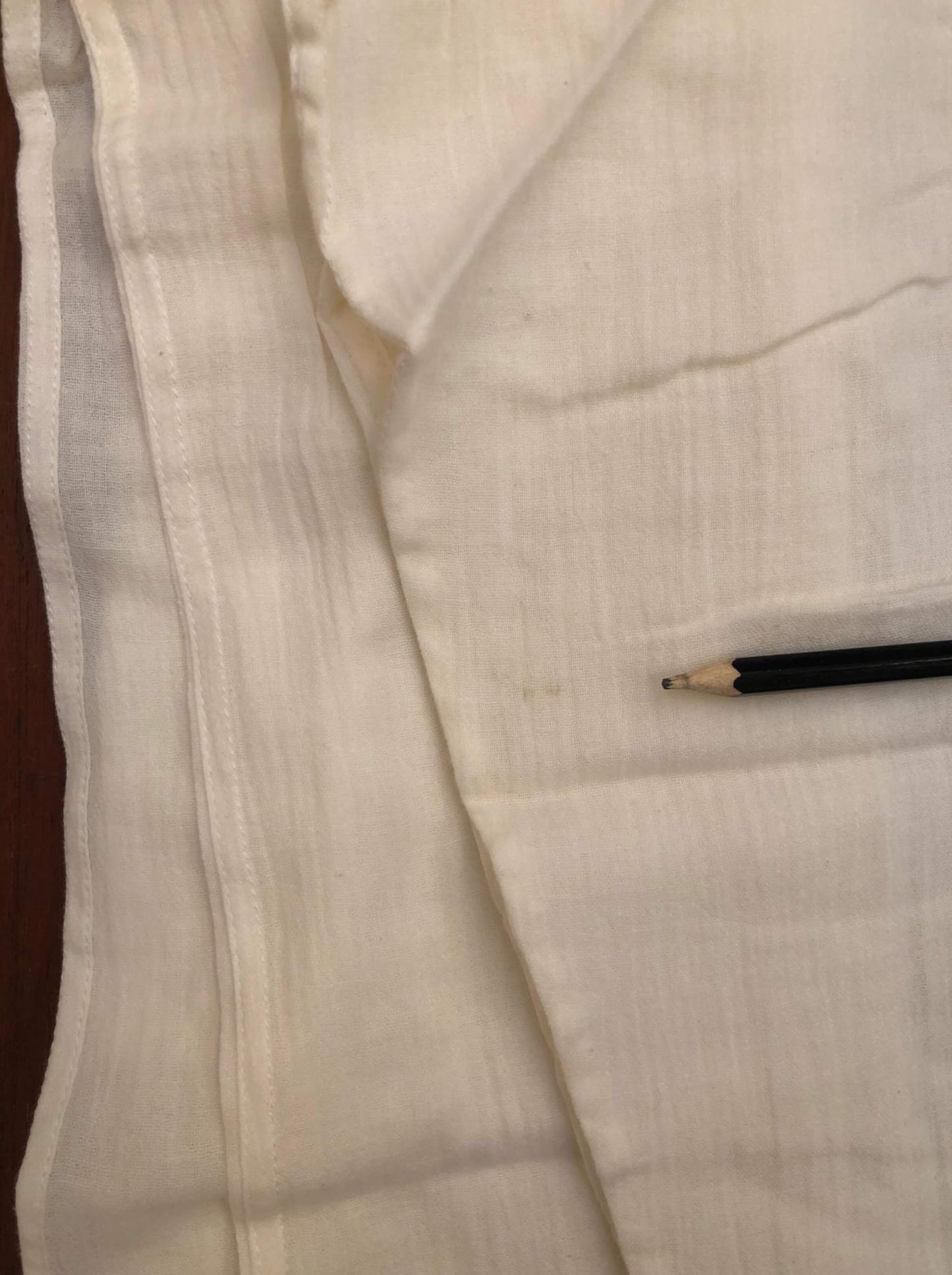 Camisa de algodón natural ligero con botones de coco - Segunda Vida