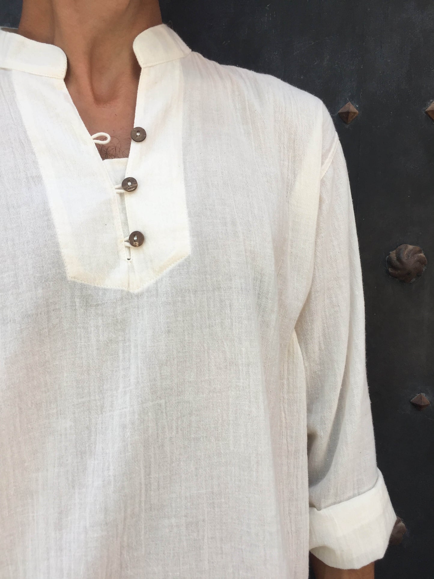 Camisa Kurta de algodón natural con botones de coco - Segunda Vida