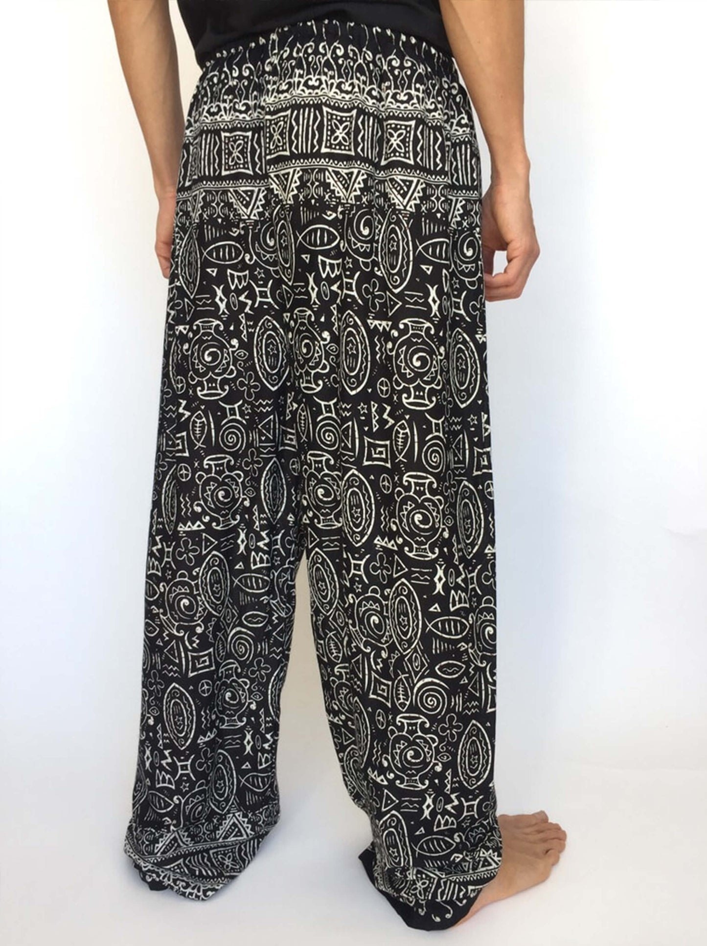 Pantalones Negros con Cordon y Bolsillo