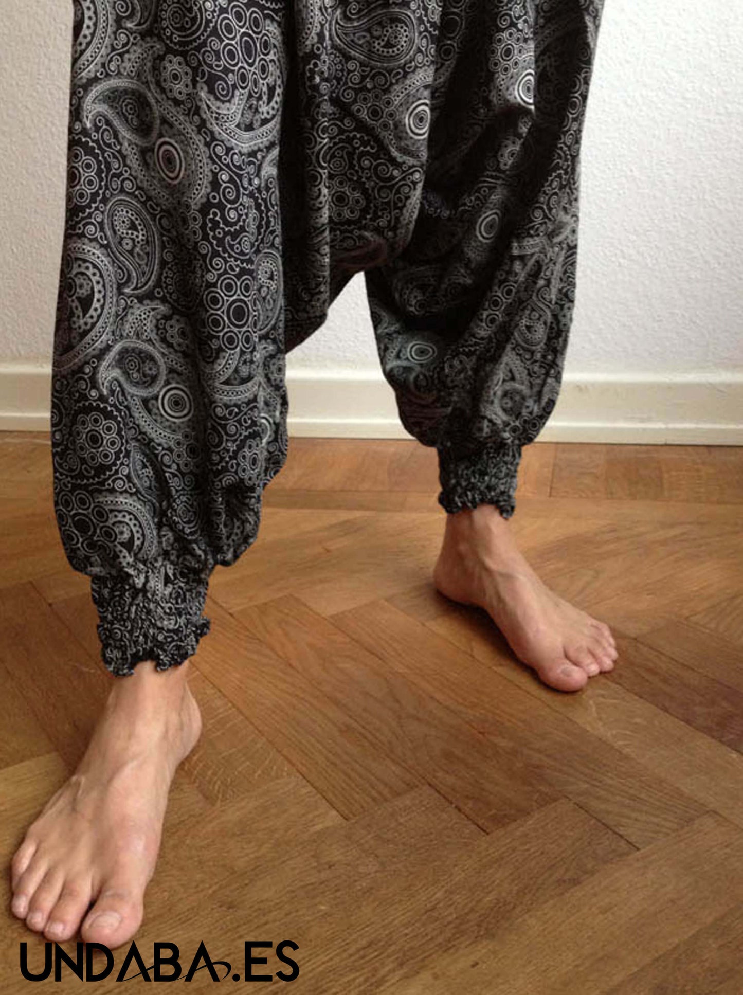 Pantalones Mono con estampado Paisley