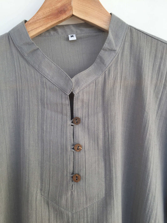 Camisa Gris Kurta de algodón natural con botones de coco - Segunda Vida