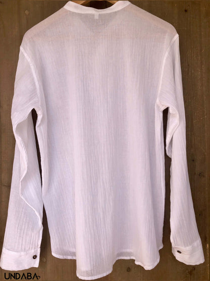 Camisa Blanca de algodón ligero con botones de coco