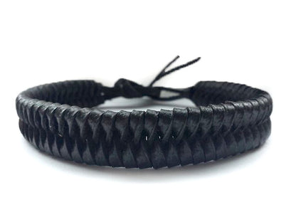 Pulsera Negra de Cuero Trenzado