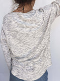 Suéter Gris ajustado ligero y elástico